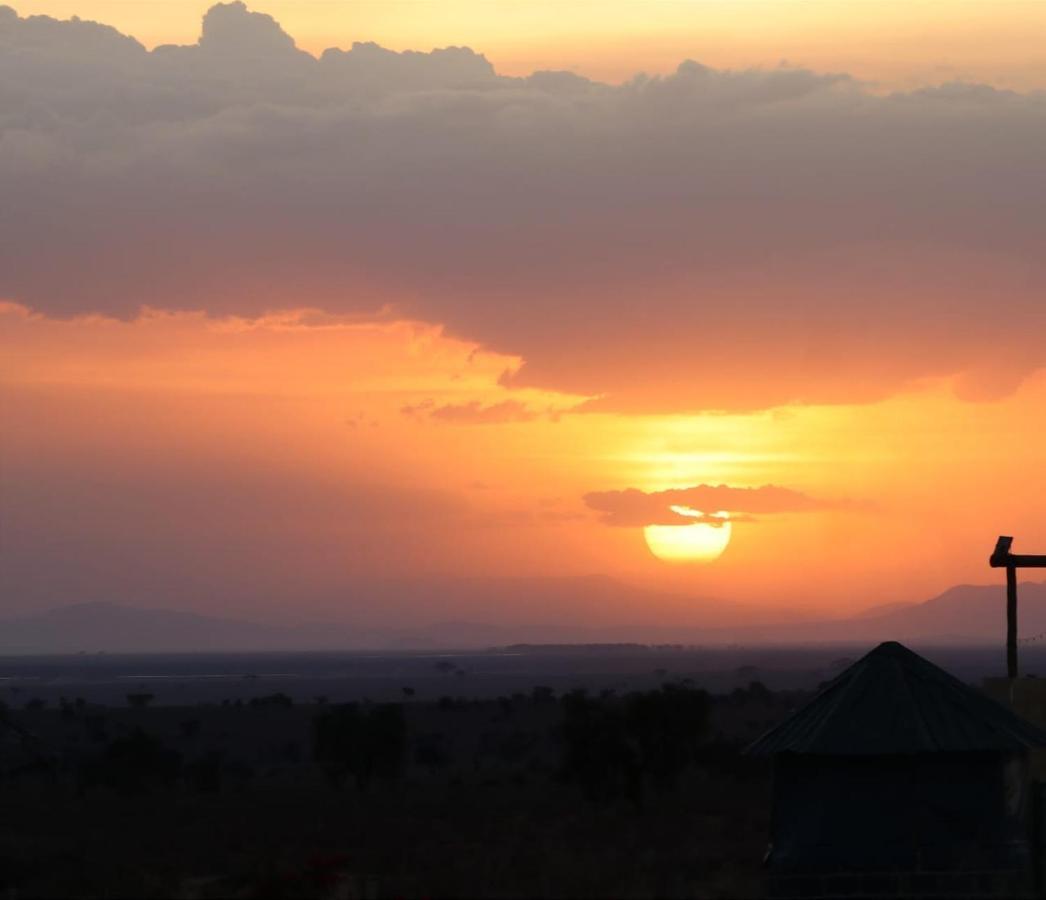 Amboseli Redhouse Leilighet Eksteriør bilde